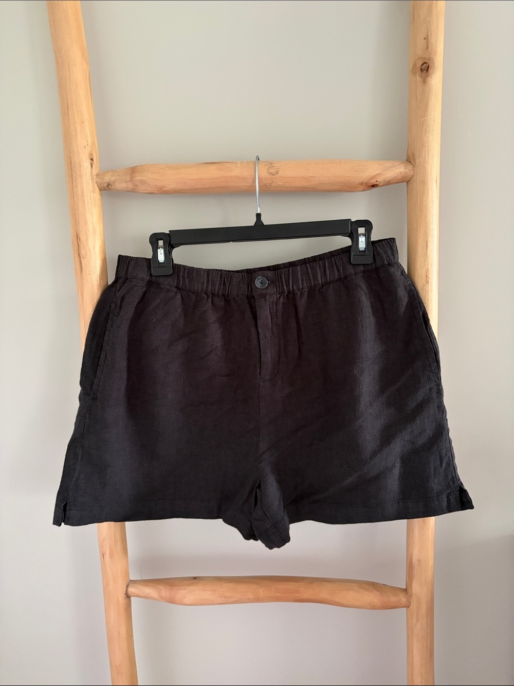 New CJLA Black Linen Shorts Sz Medium